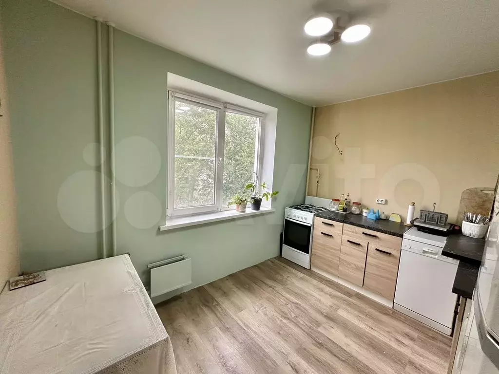1-к. квартира, 40 м, 3/9 эт. - Фото 0