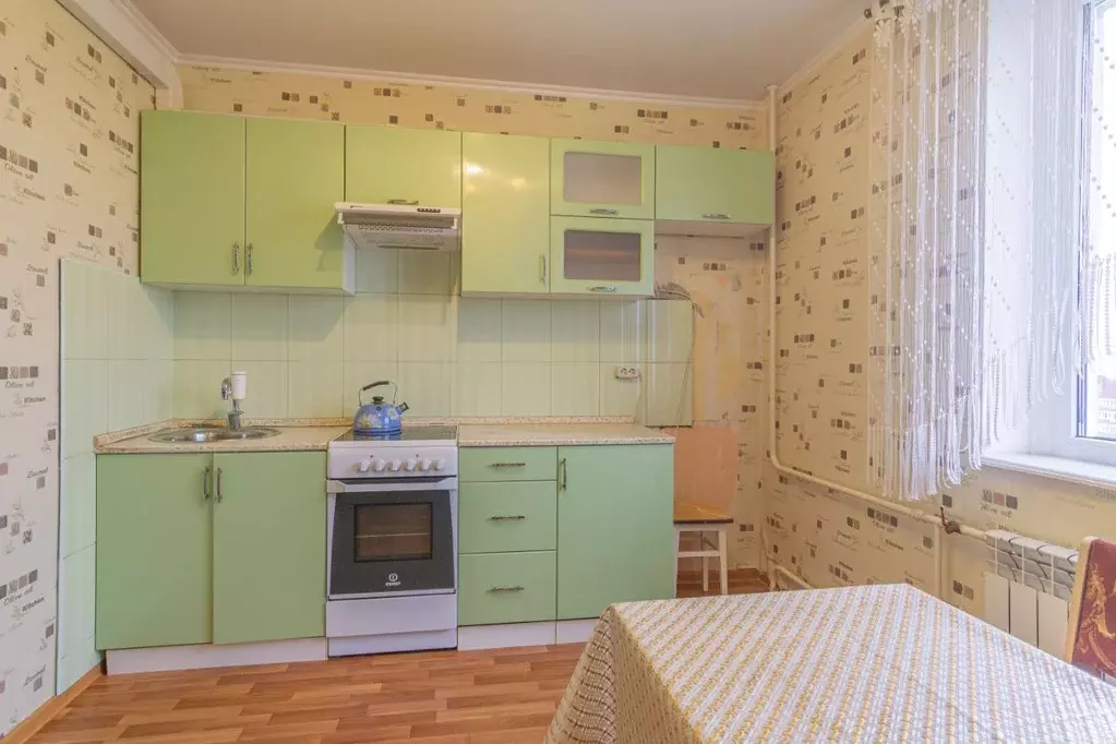 1-к кв. Курская область, Курск просп. Вячеслава Клыкова, 39 (35.6 м) - Фото 0