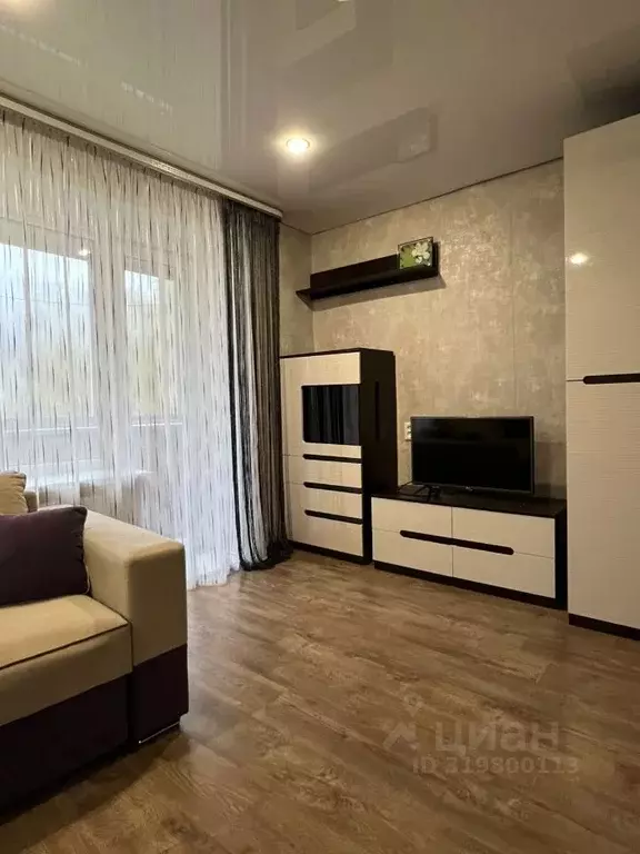 1-к кв. Брянская область, Брянск пер. Осоавиахима, 7А (33.0 м) - Фото 1