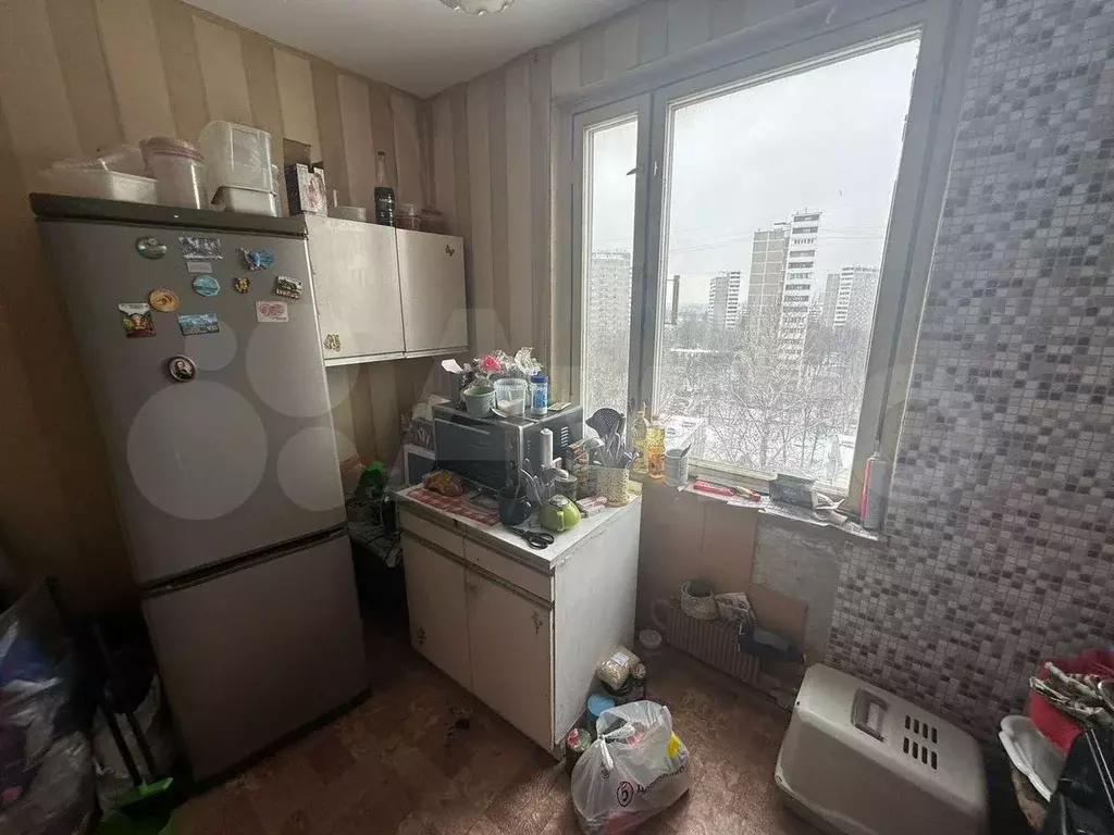 Комната 13,6 м в 3-к., 11/14 эт. - Фото 0
