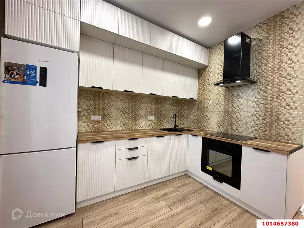 Продаётся 2-к квартира, 55.61 м - Фото 1