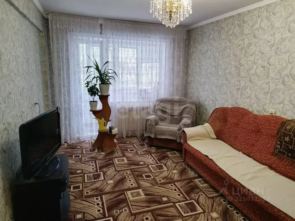 2-к кв. Алтайский край, Бийск ул. Виктора Петрова, 2/1 (44.7 м) - Фото 1