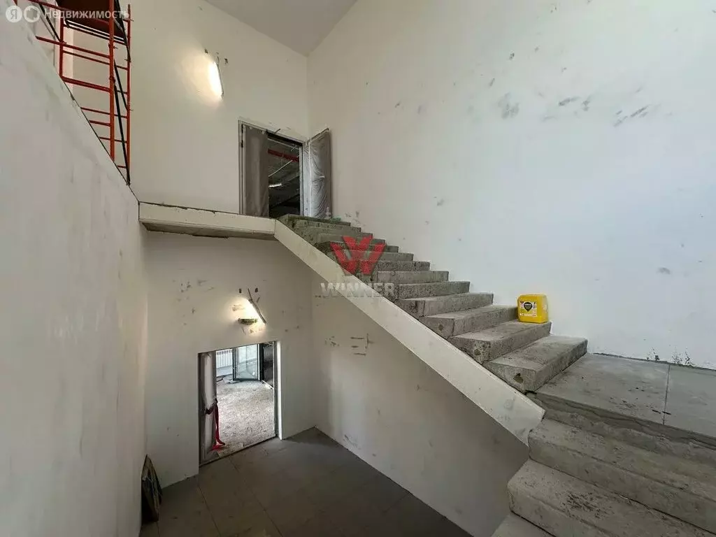 Офис (2000 м) - Фото 1