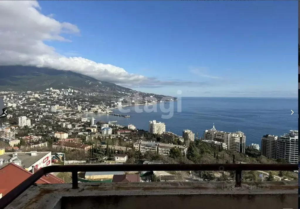 2-к кв. Крым, Ялта ул. Сеченова, 21/31к1 (57.8 м) - Фото 1