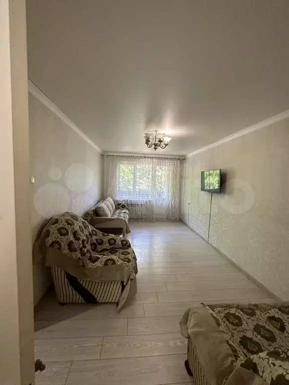 2-к. квартира, 42 м, 2/5 эт. - Фото 1