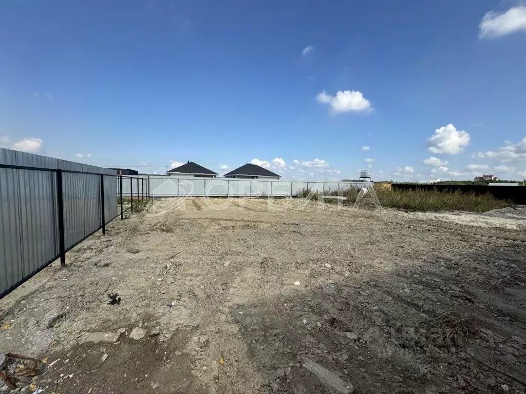 Дом в Тюменская область, Тюменский район, д. Ушакова, Молодежный мкр  ... - Фото 2