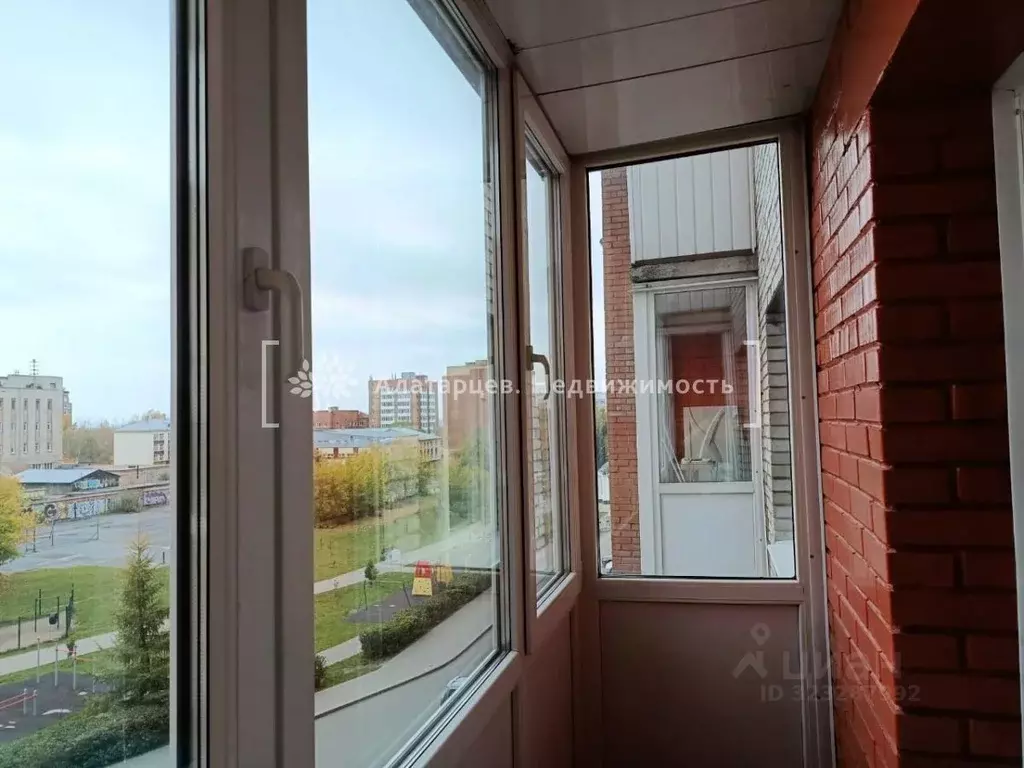 2-к кв. Томская область, Томск ул. 79-й Гвардейской Дивизии, 27А (53.7 ... - Фото 2