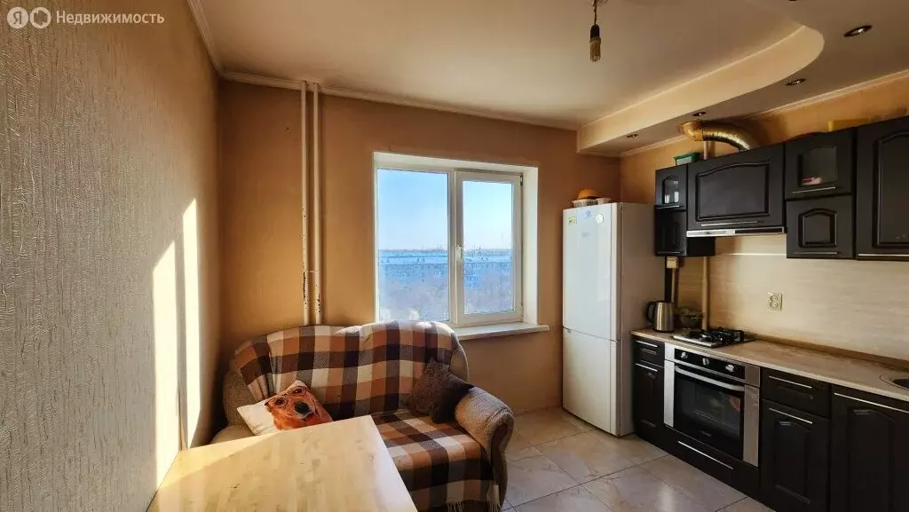 1-комнатная квартира: Омск, Краснознамённая улица, 26к4 (37 м) - Фото 1