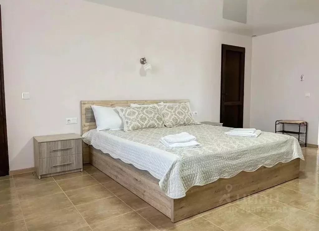 Комната Крым, Сакский район, Штормовское с/пос, с. Поповка ул. ... - Фото 2