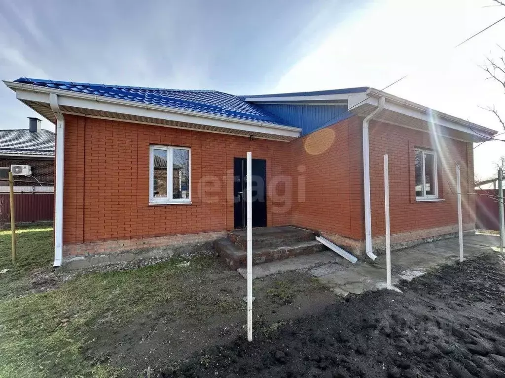 Дом в Ростовская область, Батайск Молдавская ул. (98 м) - Фото 0
