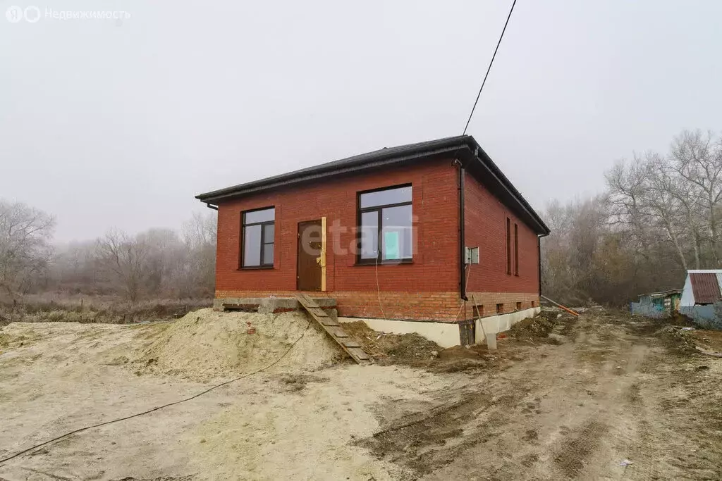 Дом в село Баратаевка, улица Гагарина (198.6 м) - Фото 0