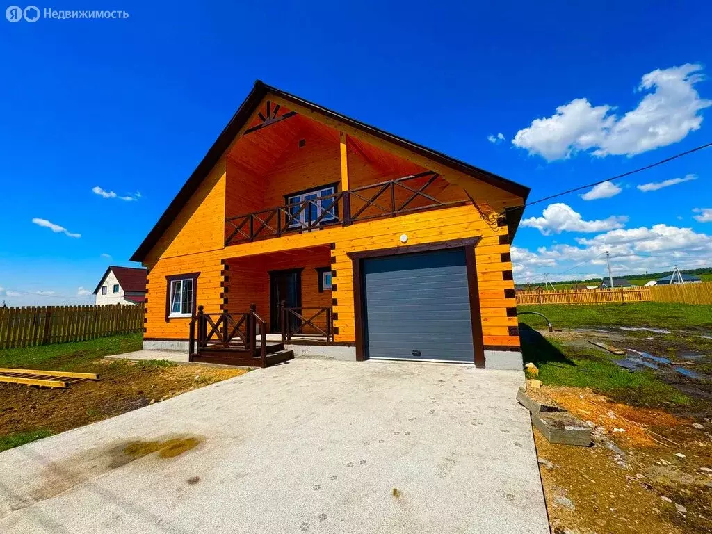 Дом в село Хомутово, Сибирская улица (170 м) - Фото 1