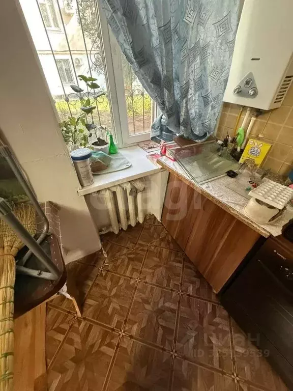 1-к кв. Ростовская область, Шахты просп. Карла Маркса, 109 (36.7 м) - Фото 2