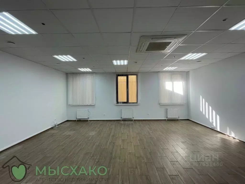 Офис в Краснодарский край, Новороссийск ул. Губернского (53 м) - Фото 2