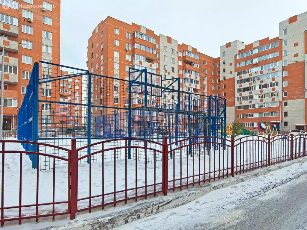2-комнатная квартира: Омск, улица 1-ой Красной Звезды, 79 (65.3 м) - Фото 2