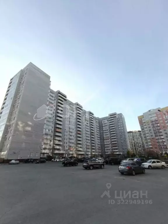 Студия Тюменская область, Тюмень Кремлевская ул., 112к1 (29.0 м) - Фото 1