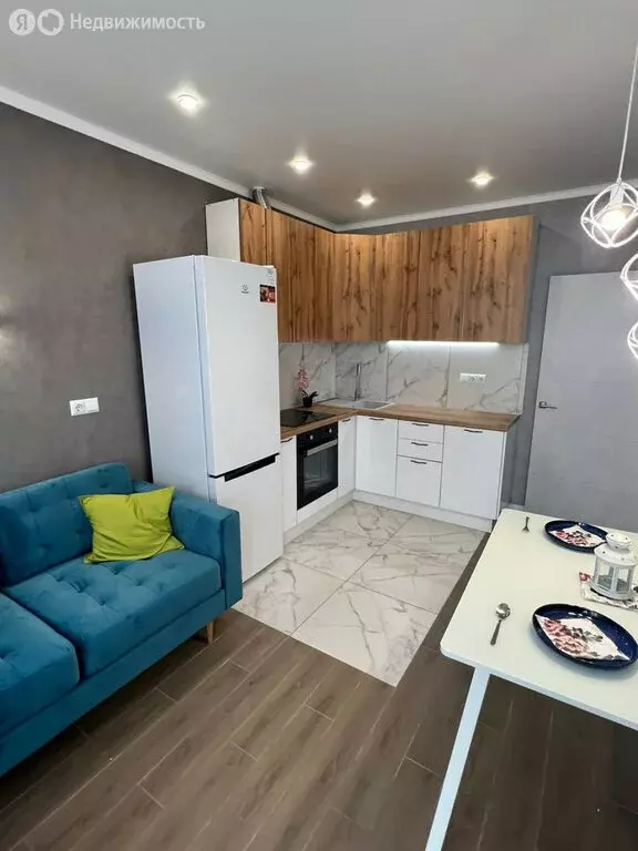 2-комнатная квартира: Ростов-на-Дону, Стабильная улица, 3с2 (50 м) - Фото 1