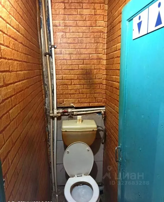 Комната Омская область, Омск Нефтезаводская ул., 31А (13.0 м) - Фото 2