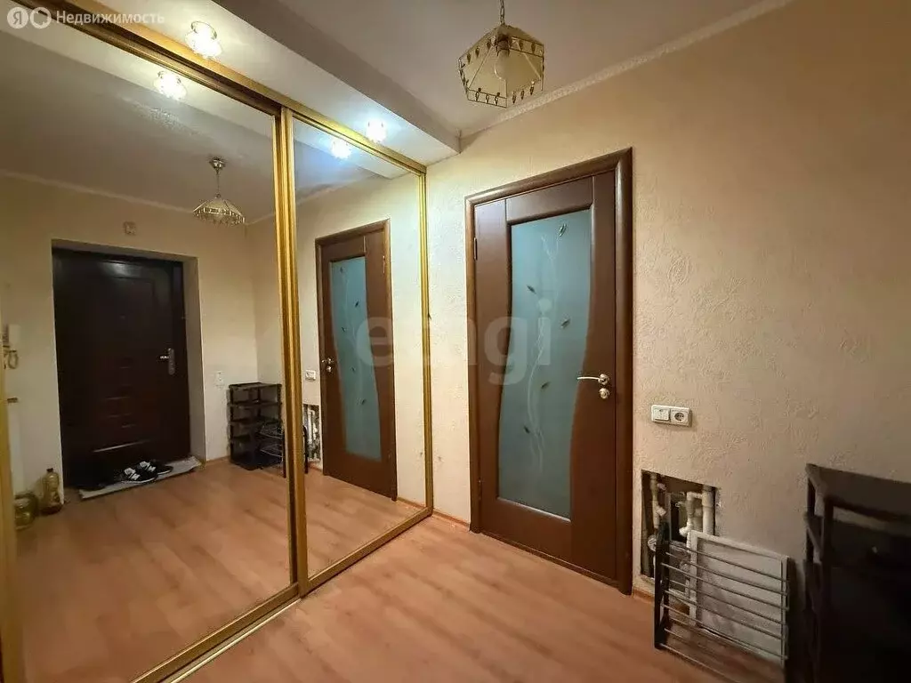 1-комнатная квартира: Энгельс, улица Тельмана, 144 (53 м) - Фото 2