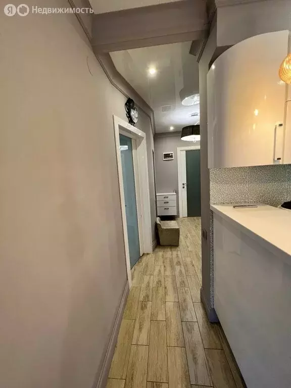 3-комнатная квартира: Адлер, Троицкая улица, 66 (87 м) - Фото 1