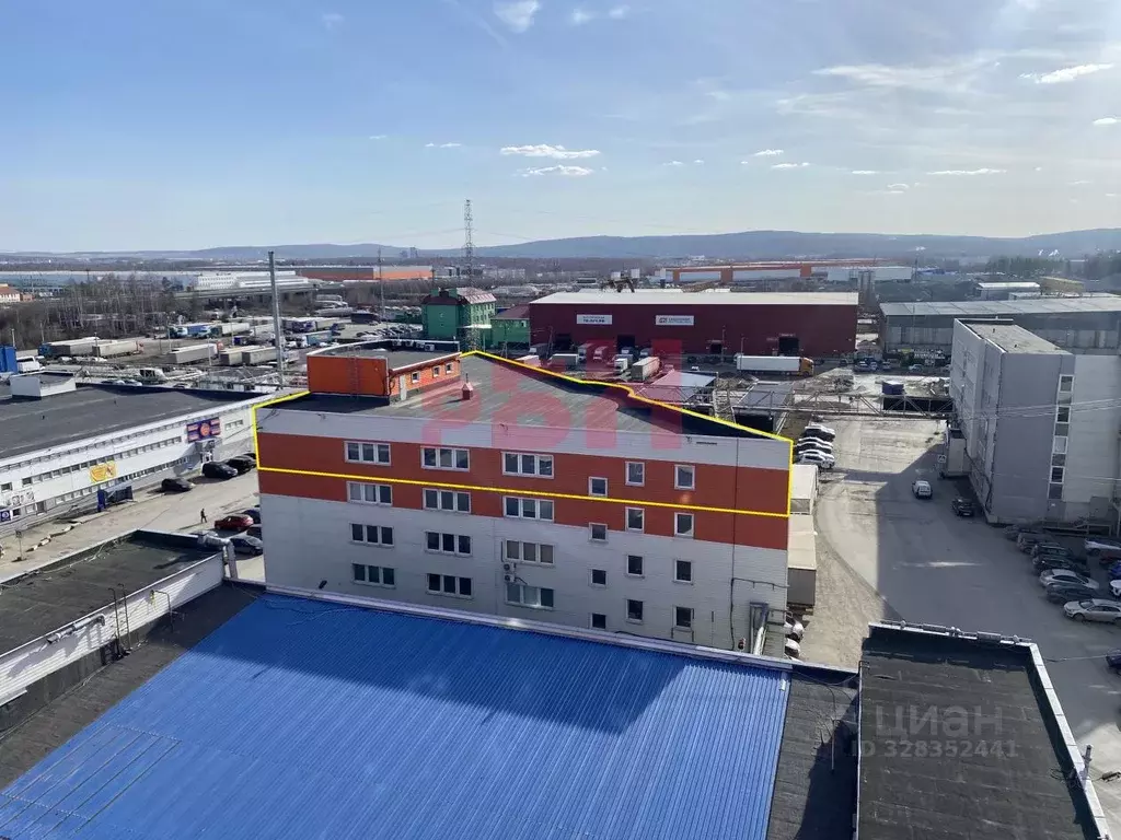 Офис в Свердловская область, Екатеринбург ул. Черняховского, 86к10 ... - Фото 1