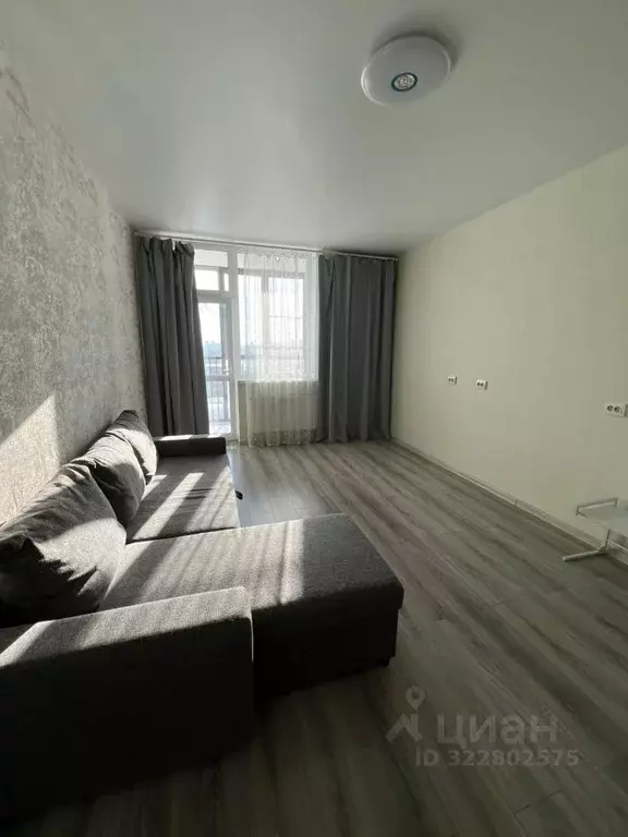 Студия Свердловская область, Екатеринбург ул. Просторная, 91 (32.2 м) - Фото 1