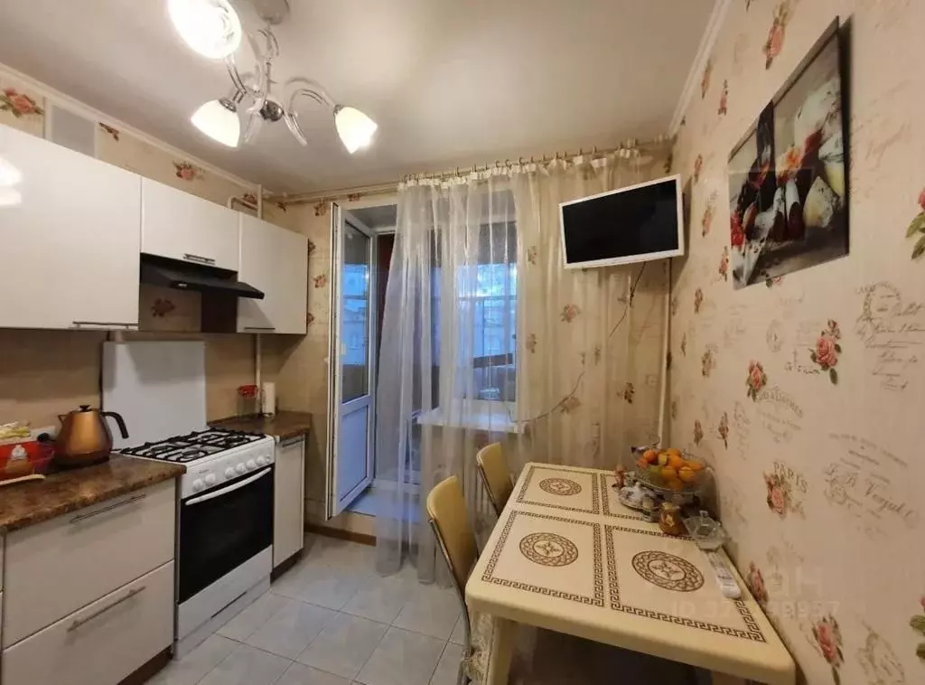 1-к кв. Татарстан, Казань ул. Аделя Кутуя, 54 (33.0 м) - Фото 1