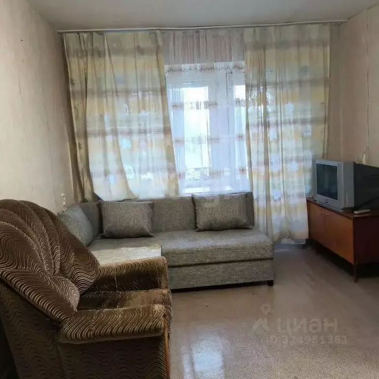 3-к кв. Пермский край, Пермь Монастырская ул., 161 (42.2 м) - Фото 1