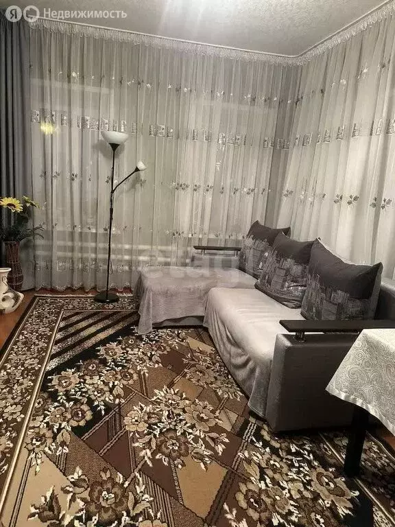 3-комнатная квартира: Новый Оскол, улица 1 Мая, 12 (70 м) - Фото 1