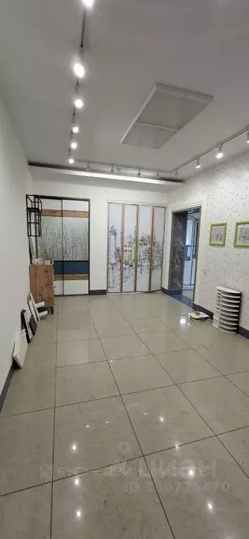 Торговая площадь в Кировская область, Киров ул. МОПРА, 7 (100 м) - Фото 1
