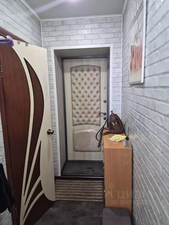 1-к кв. Самарская область, Тольятти ул. Мира, 137 (18.0 м) - Фото 2