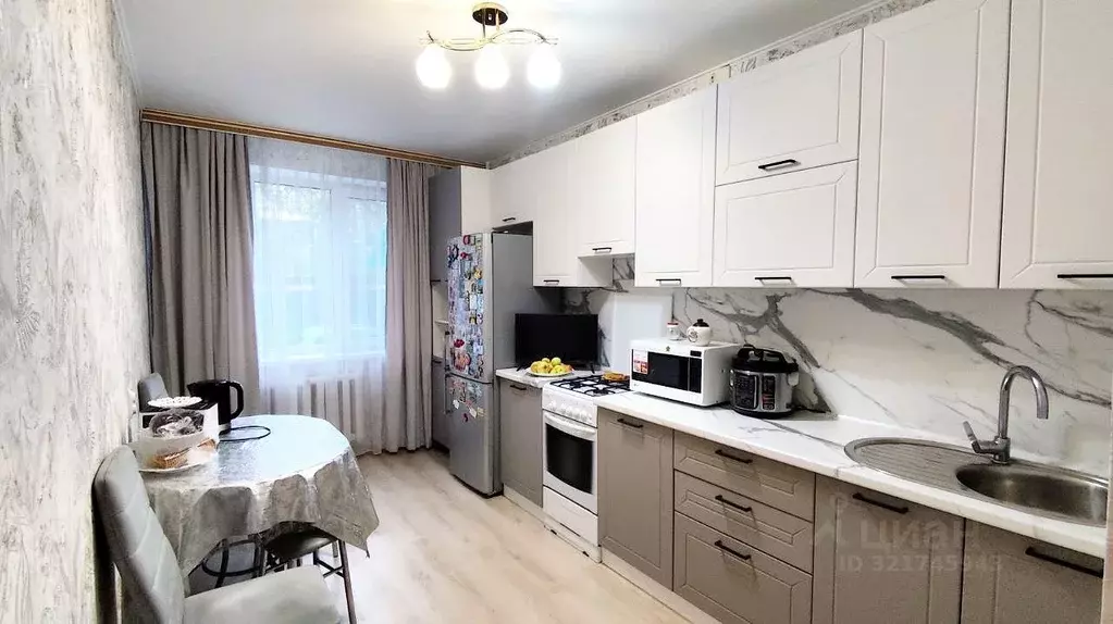 2-к кв. Чувашия, Чебоксары просп. Тракторостроителей, 14 (53.0 м) - Фото 2