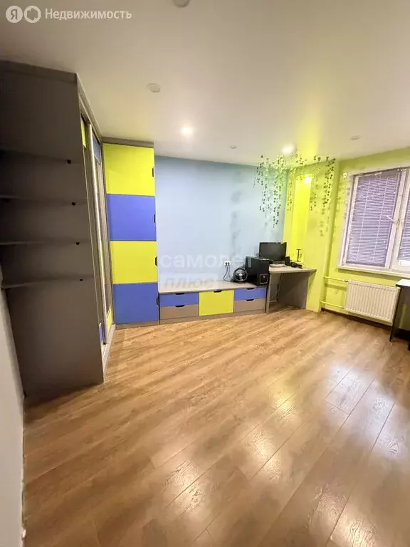 3-комнатная квартира: Киров, улица Ивана Попова, 62 (70.7 м) - Фото 2