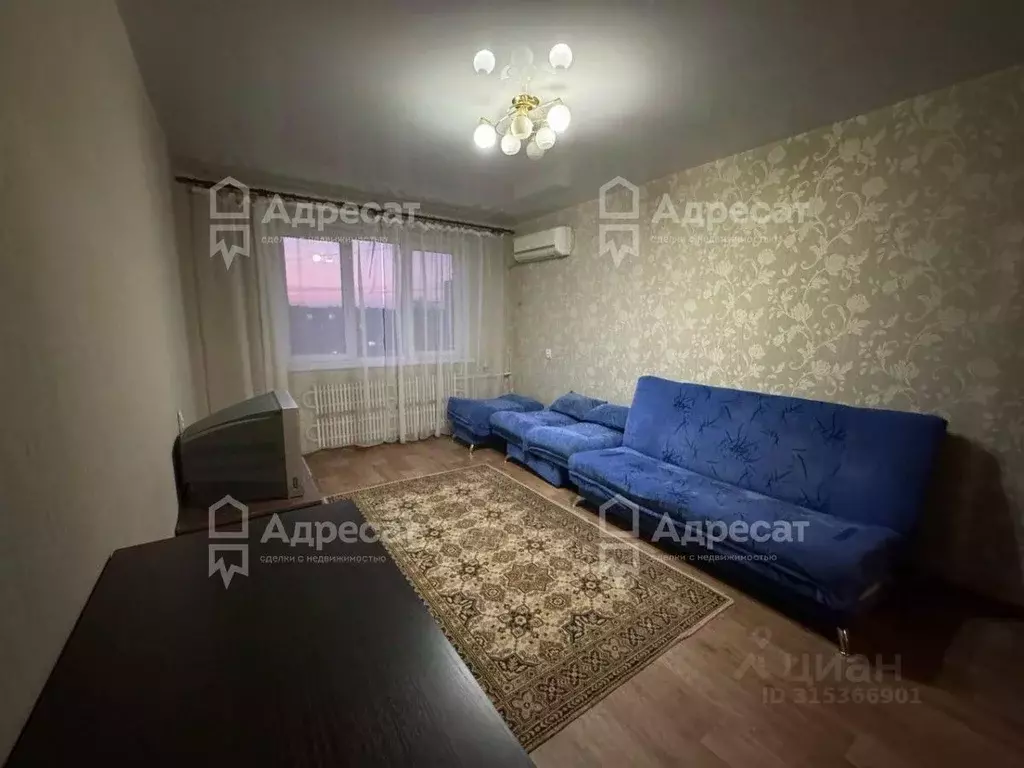 2-к кв. Волгоградская область, Волгоград просп. Героев Сталинграда, 54 ... - Фото 0