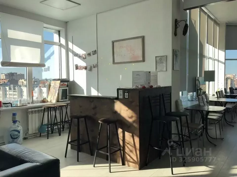 Помещение свободного назначения в Тюменская область, Тюмень ул. ... - Фото 2