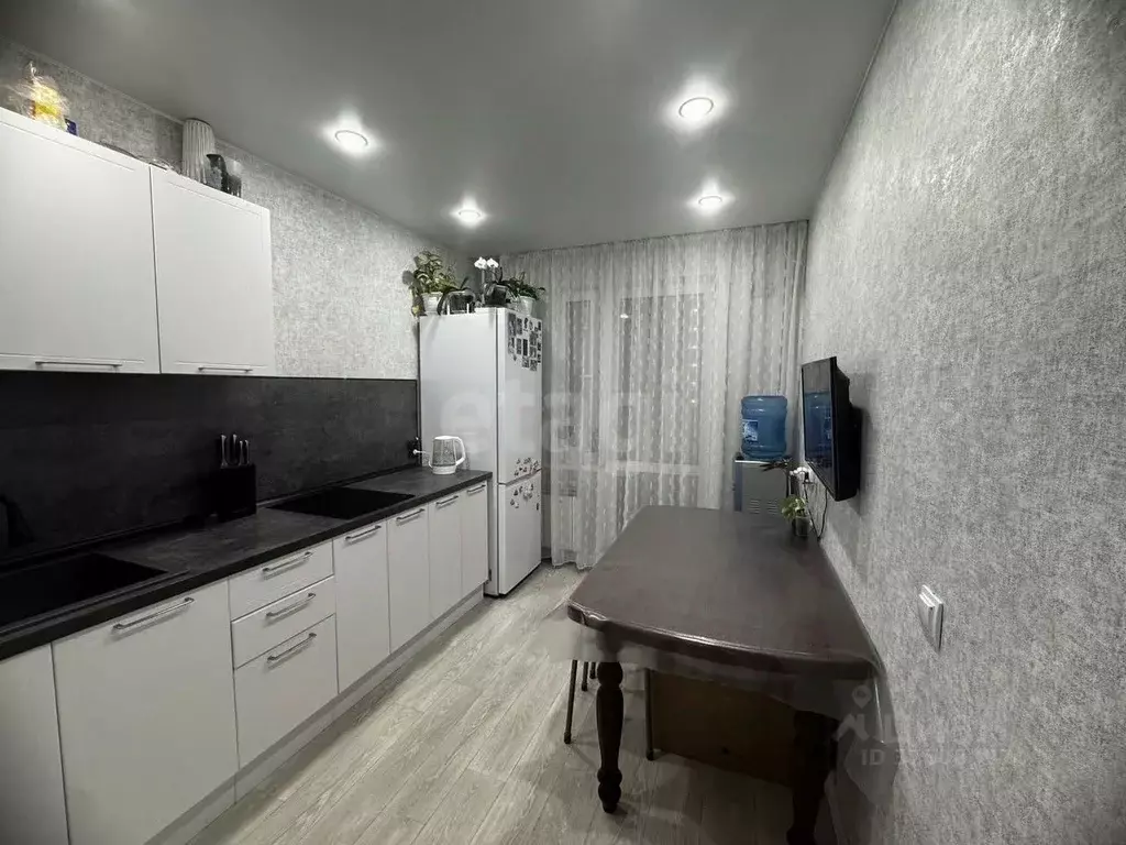 1-к кв. Тюменская область, Тюмень ул. Алексея Леонова, 32 (35.5 м) - Фото 1