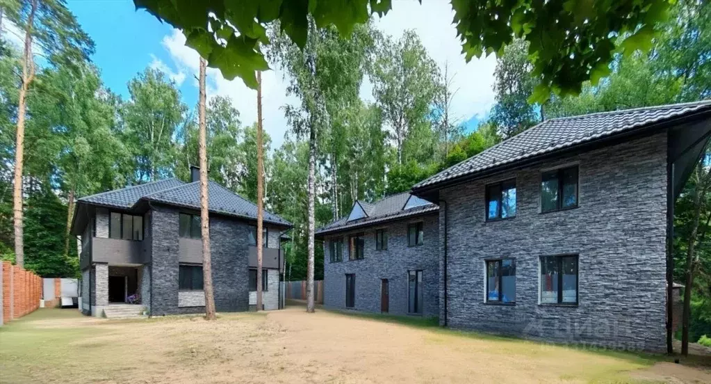 Дом в Московская область, Люберцы городской округ, Малаховка пгт ул. ... - Фото 1
