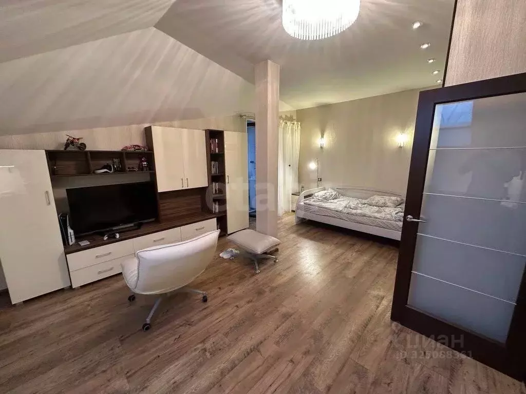 3-к кв. Ярославская область, Ярославль ул. Зелинского, 5А (94.6 м) - Фото 2