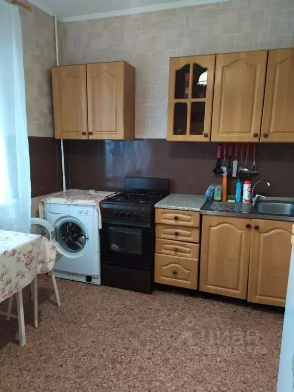 1-к кв. Саратовская область, Саратов Топольчанская ул., 7 (37.5 м) - Фото 0