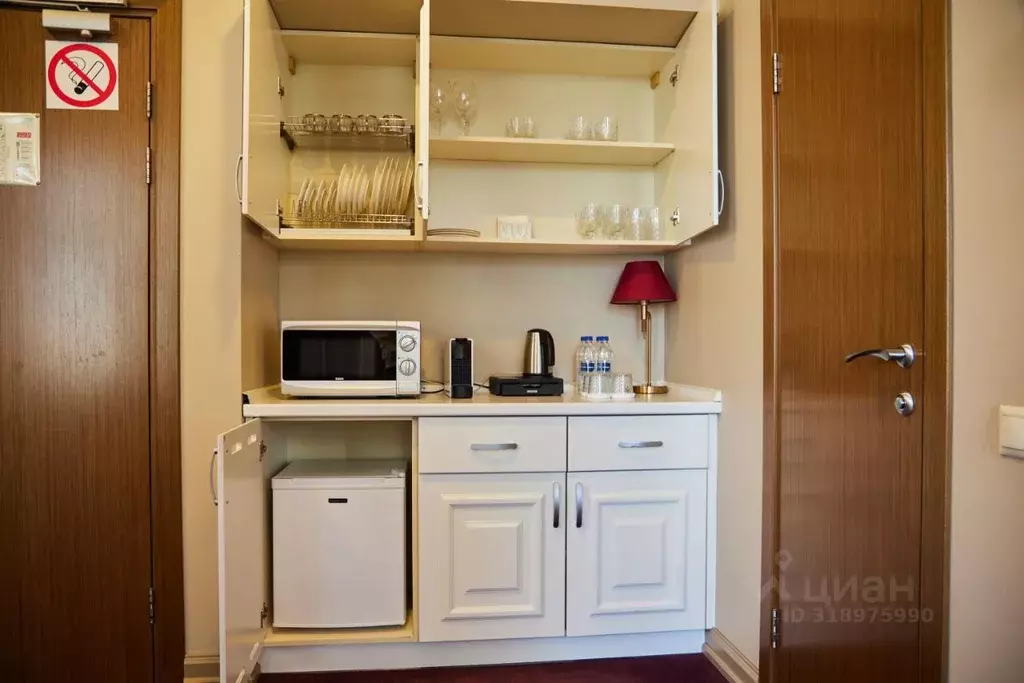 Комната Санкт-Петербург Керченский пер., 1 (40.0 м) - Фото 1