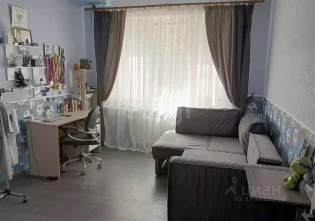 3-к кв. Ярославская область, Ярославль ул. Фурманова, 6 (101.1 м) - Фото 1