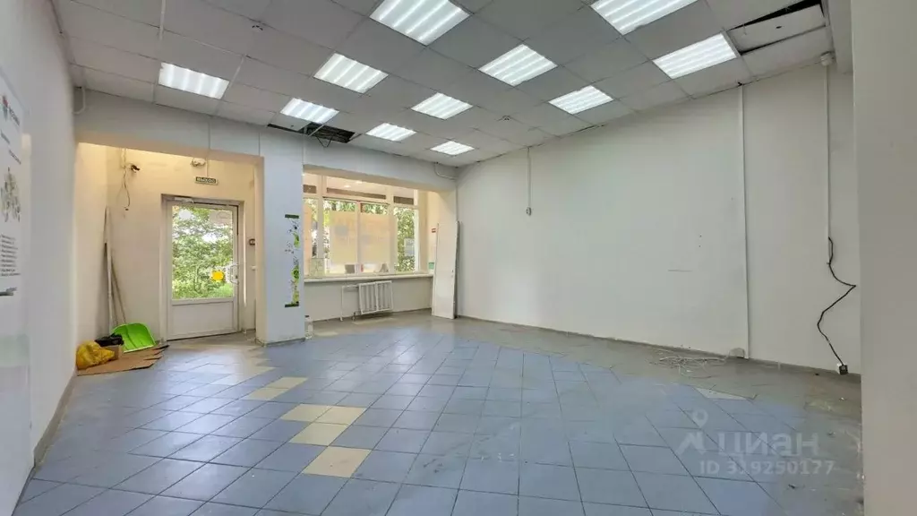 Помещение свободного назначения в Москва Лобненская ул., 4 (61 м) - Фото 1