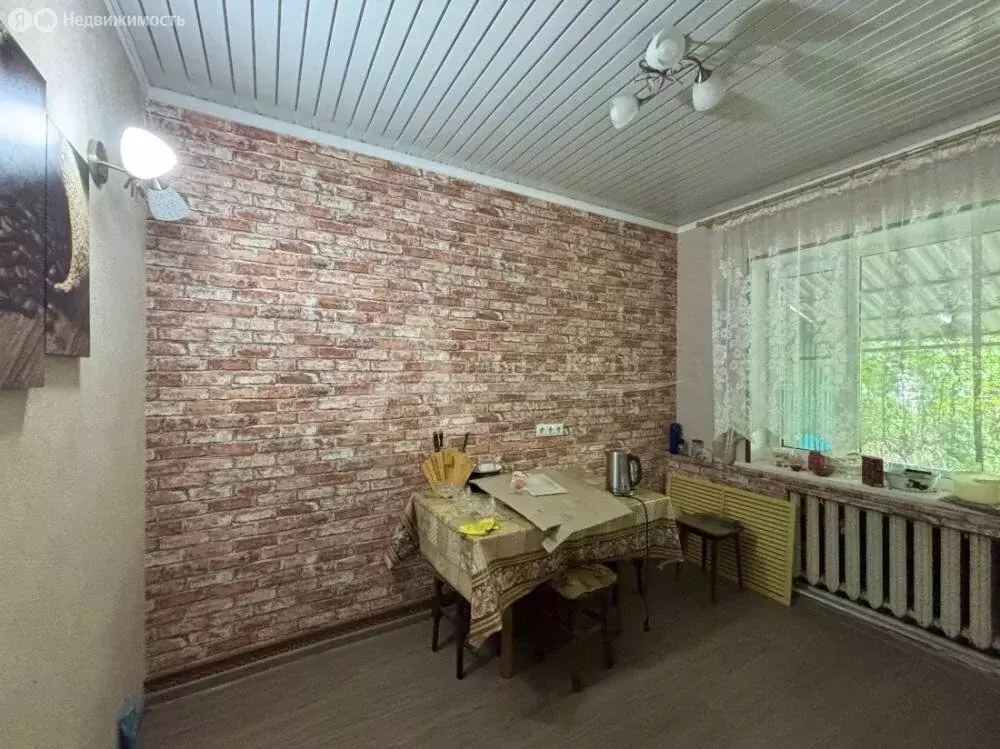 4-комнатная квартира: хутор Средний Лес, 49 (64.1 м) - Фото 0