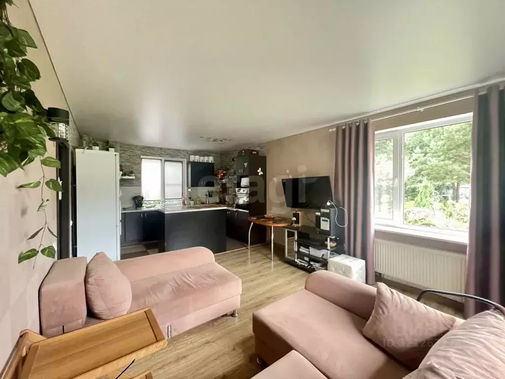 Дом в Липецкая область, Добровский муниципальный округ, с. Горицы, ... - Фото 1