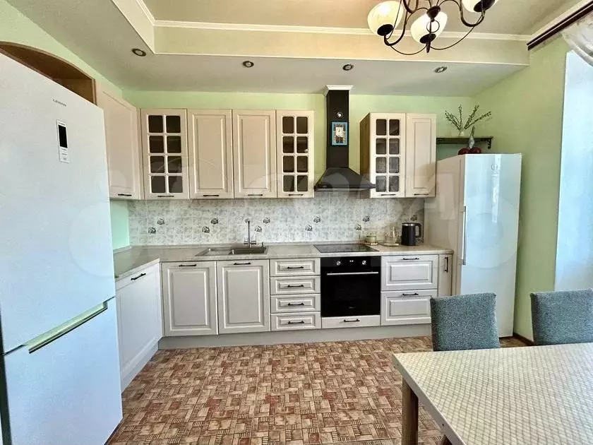 2-к. квартира, 72 м, 7/9 эт. - Фото 1