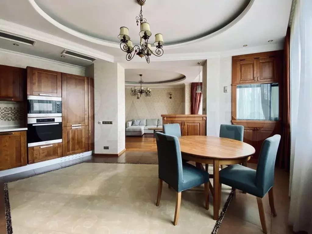 4-к. квартира, 150 м, 5/8 эт. - Фото 1