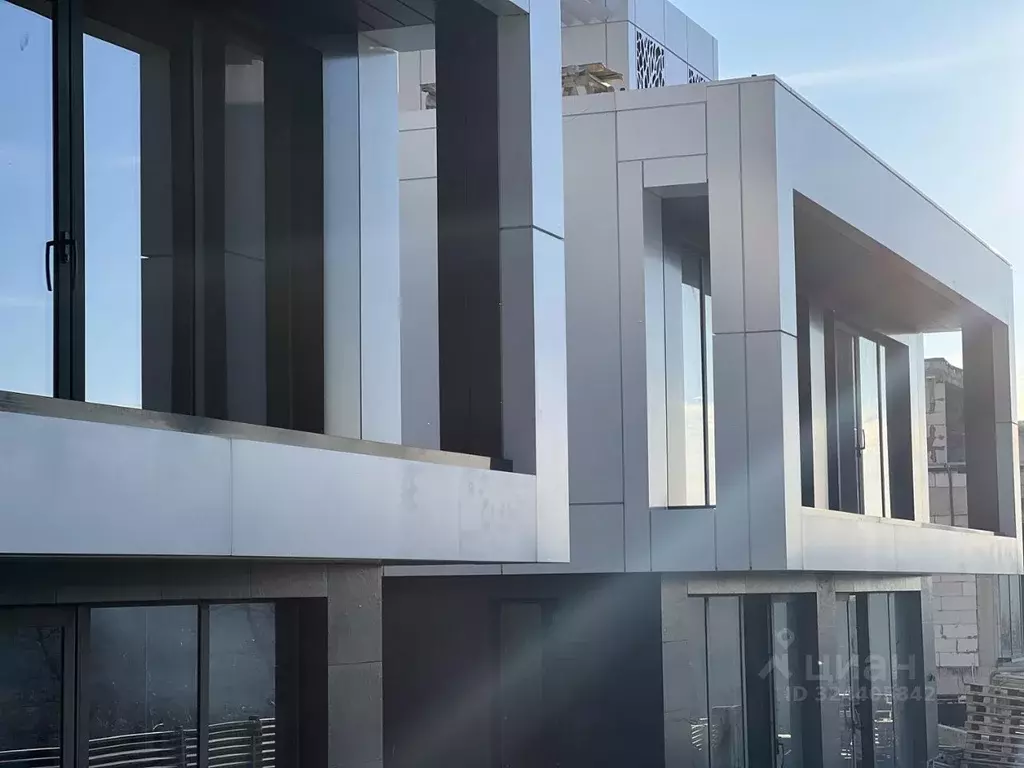 Таунхаус в Краснодарский край, Сочи городской округ, с. Высокое ул. ... - Фото 1