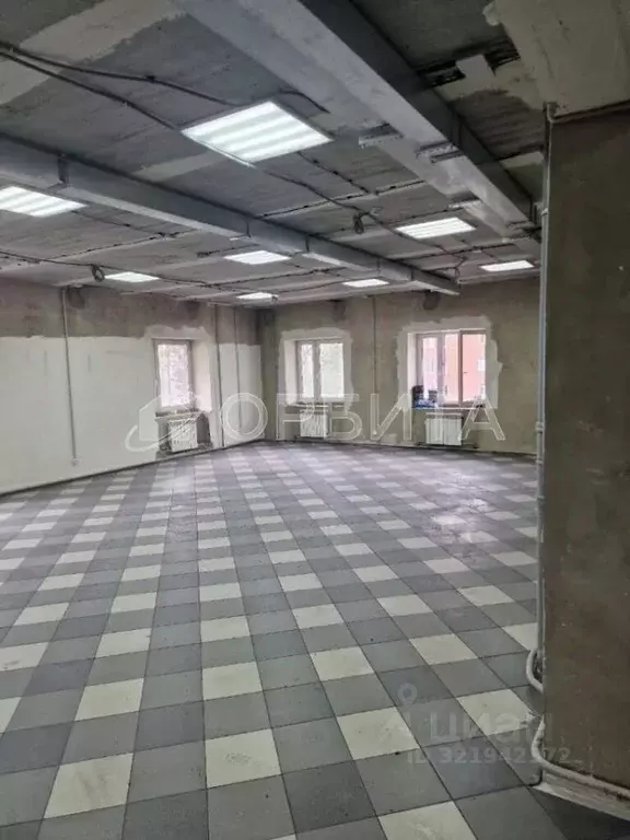 Помещение свободного назначения в Тюменская область, Тюмень ул. ... - Фото 2