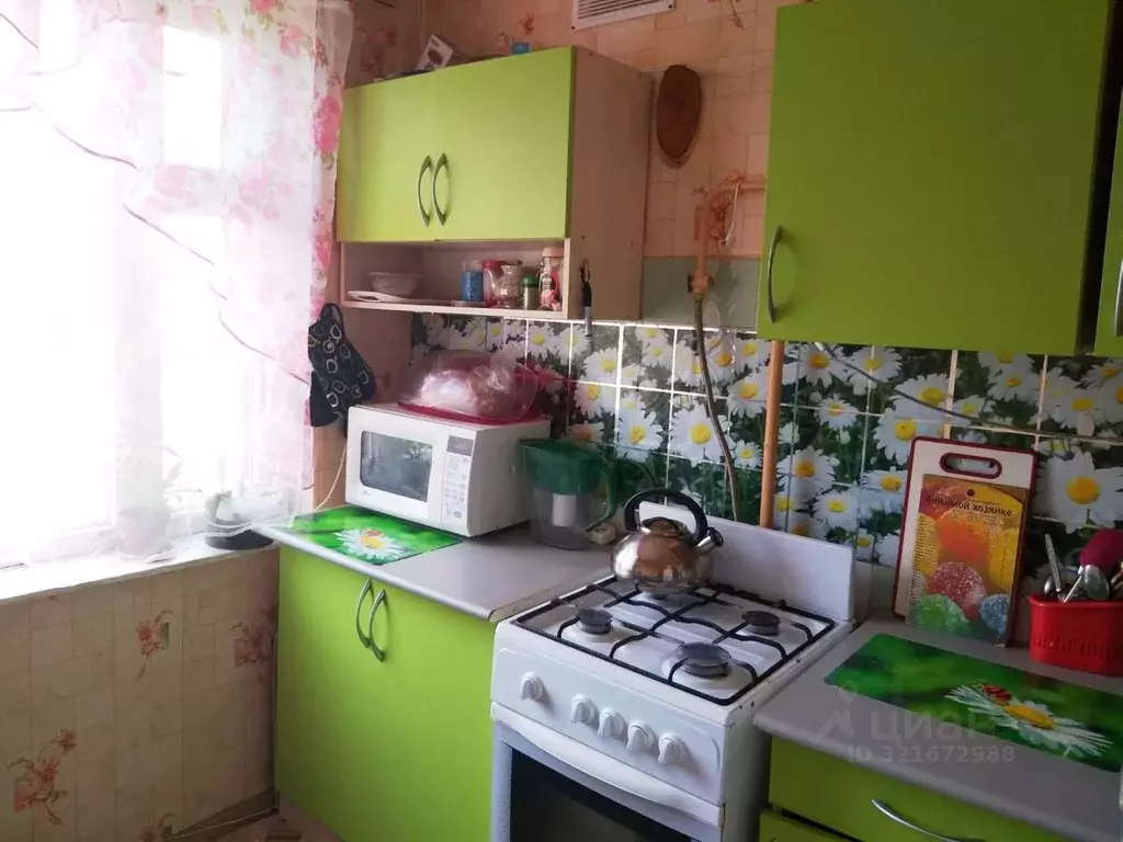 4-к кв. Ярославская область, Ростов 1-й мкр, 30 (77.0 м) - Фото 1