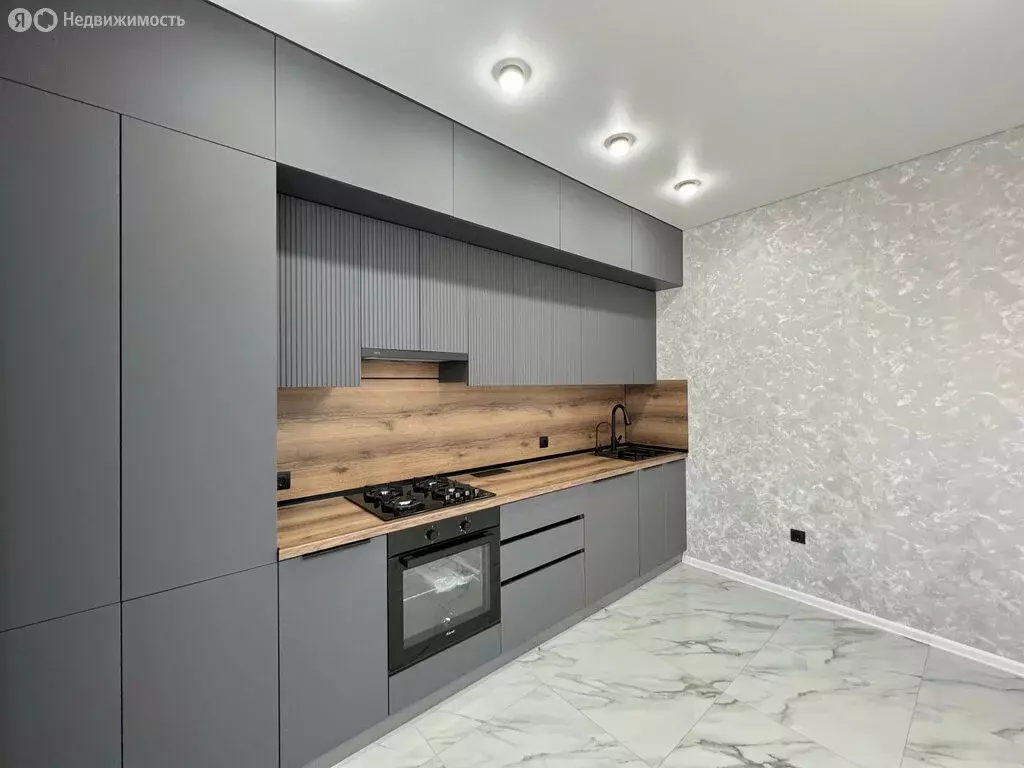 Дом в Михайловск, улица Ишкова, 384 (110 м) - Фото 1